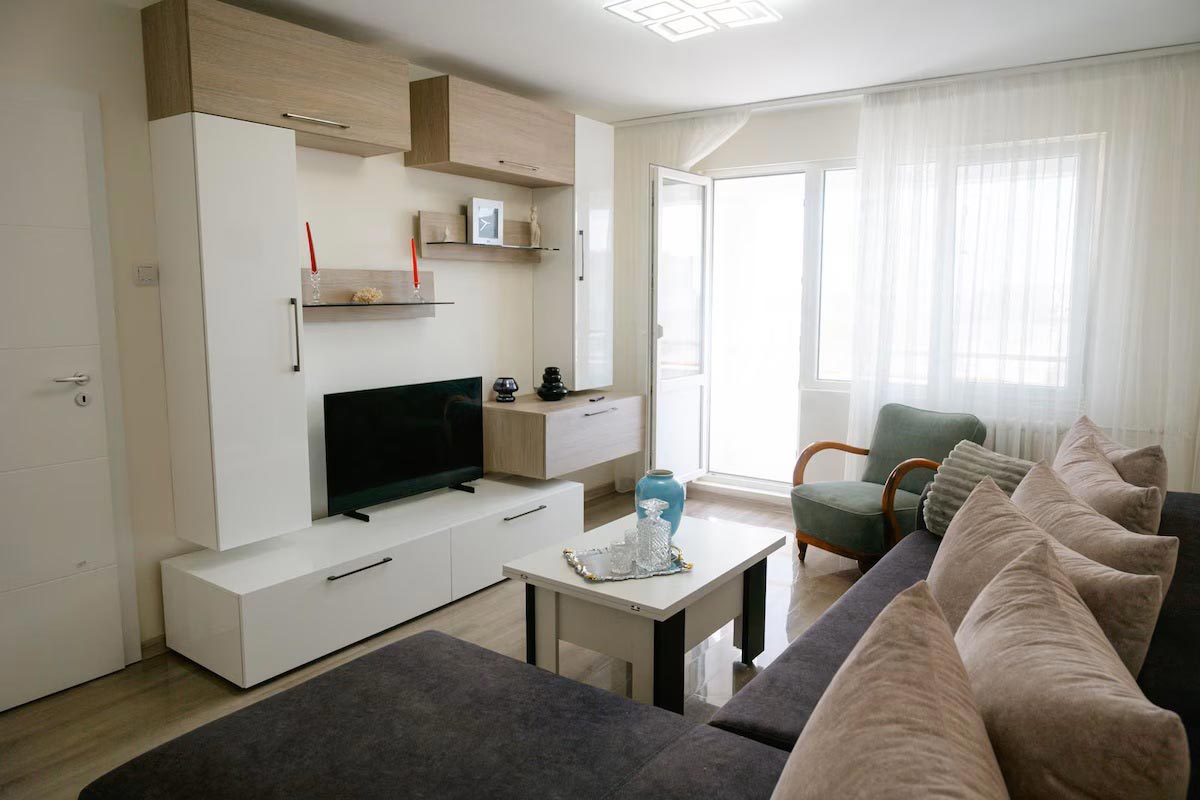 Helen Apartment