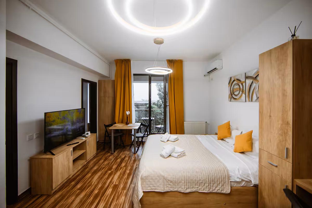 Zen Studio 1 with Spa & Pool